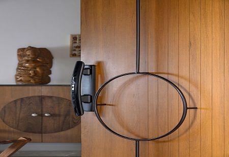 Infinite Threads: Weaving Memories in an Indian Modern Home